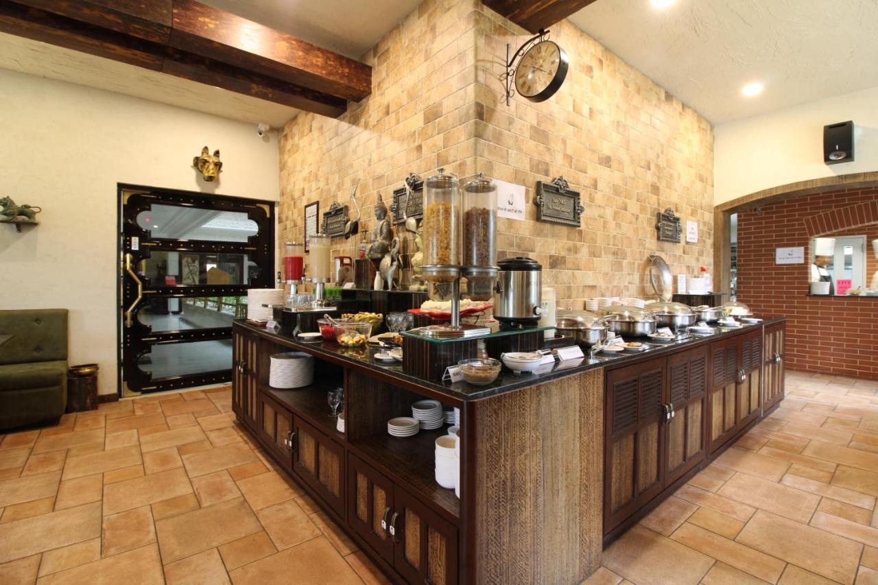 Hotel Hillock Mount Abu Buitenkant foto