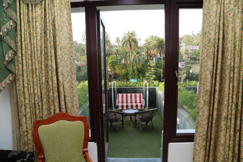 Hotel Hillock Mount Abu Buitenkant foto