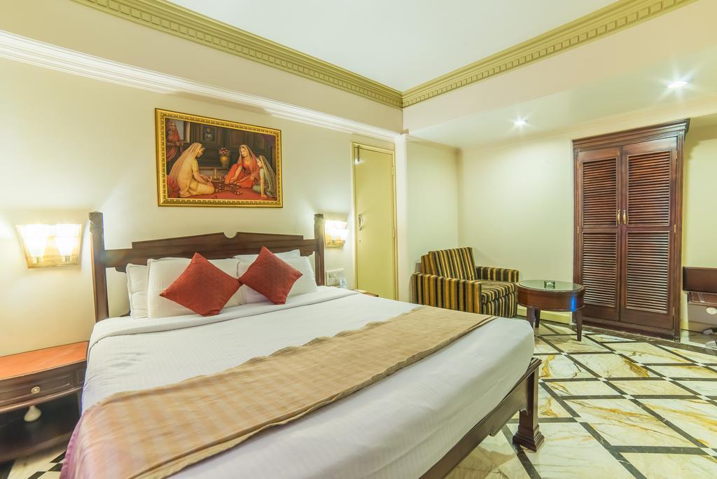 Hotel Hillock Mount Abu Buitenkant foto